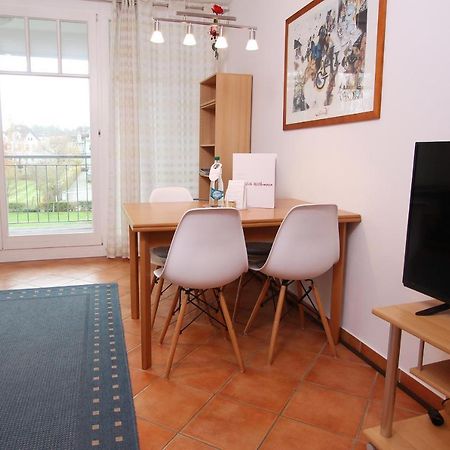 Ferienwohnung Sonnenschein - Direkte Meerlage Kuehlungsborn Exterior photo